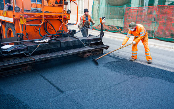 Driveway Snow Removal Preparation in Loretto, TN